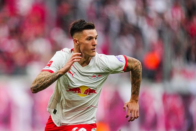 "There’s a chance that won’t happen" - Sir Alex Ferguson's former assistant slams Manchester United's move for Benjamin Sesko; suggests better option
