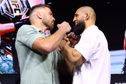 UFC 319: Dricus du Plessis vs. Khamzat Chimaev: Full results