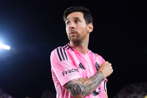 "Don’t let your guard down" - Argentina star sends warning to Lionel Messi as he competes with Inter Miami star for Argentine top honors