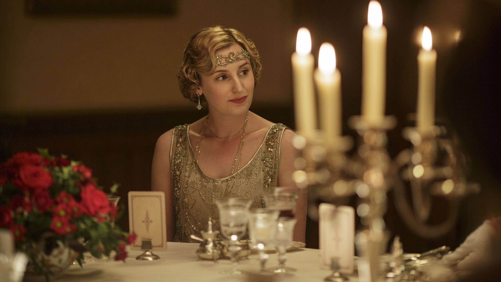 A still from Downton Abbey S6EP9 (Image via Peacock)