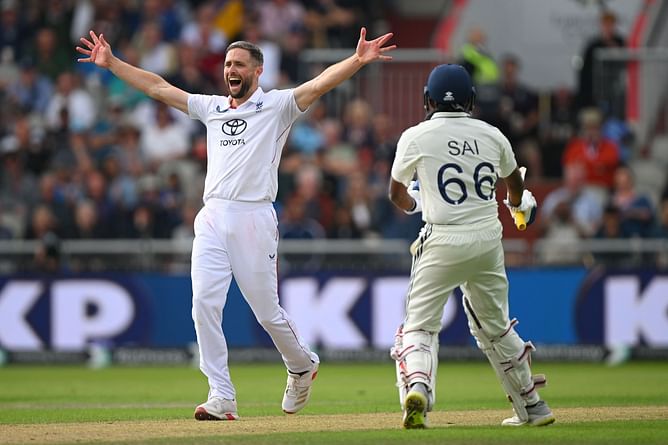 “He then sent me a voice note” - Chris Woakes reveals chat with Rishabh Pant amid shoulder dislocation in ENG vs IND 2025 5th Test