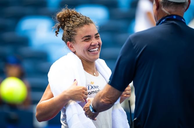 Coco Gauff's Cincinnati Open opponent Jasmine Paolini unsure about beating American even if she gets help from Emma Navarro's tournament owner dad Ben