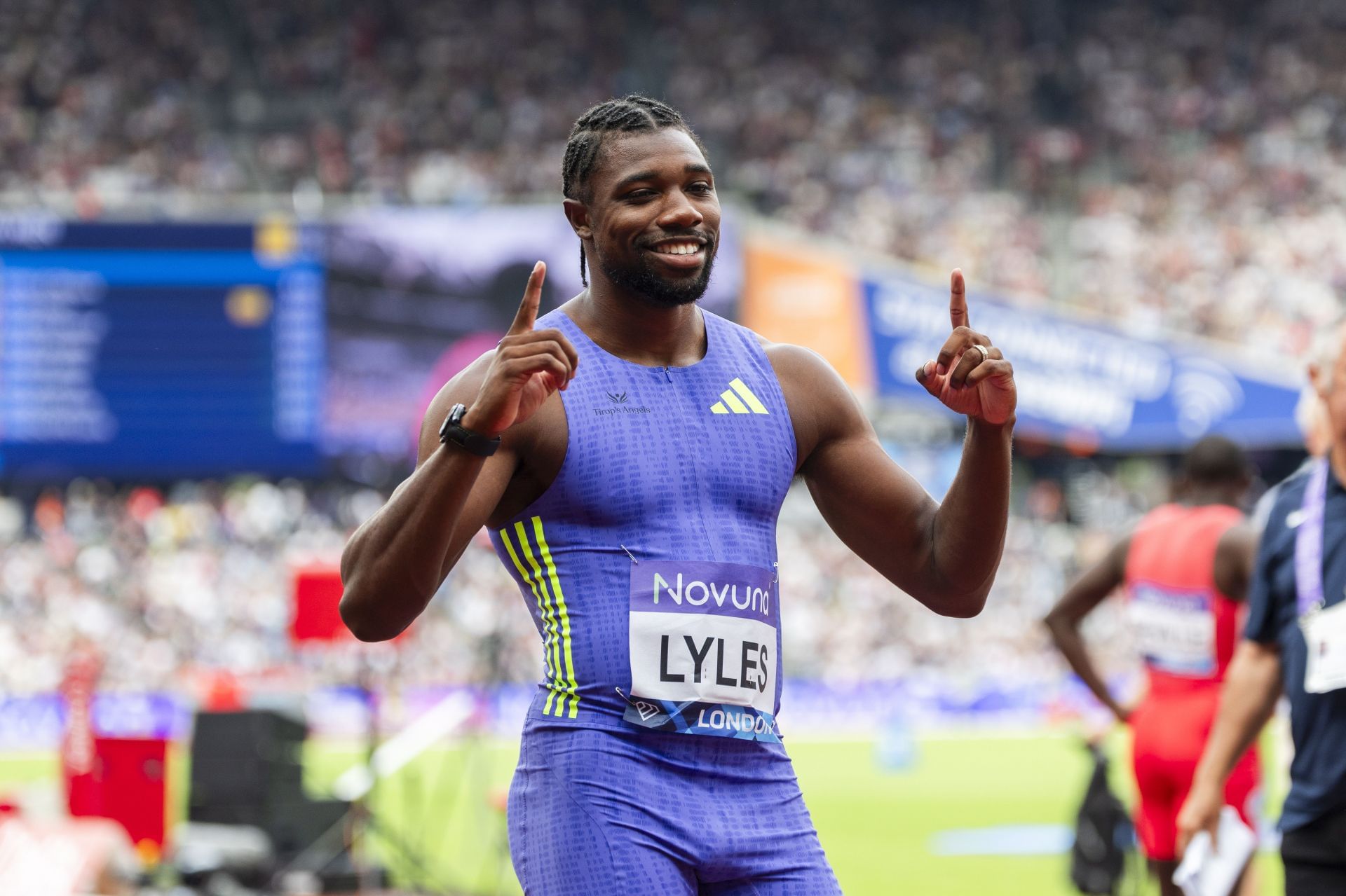 Noah Lyles after winning the 2025 Novuna London Athletics Meet - Source: Getty