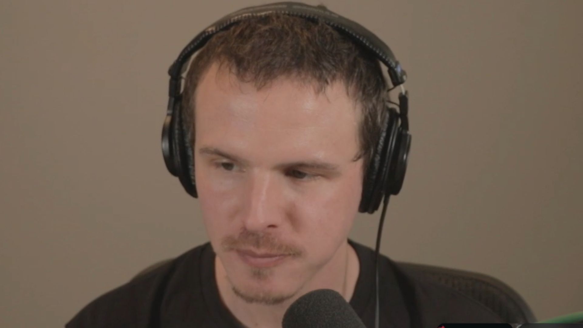 iDubbbz recently claimed that Radiohead was &quot;Zionist-coded&quot; (Image via iDubbbz/Twitch)