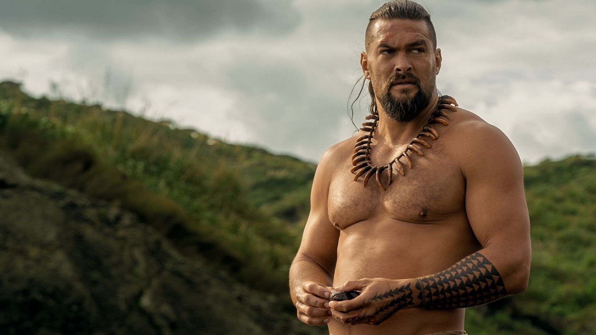 Jason Momoa stars in Chief of War season 1 (Image via Apple TV)