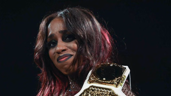 Reason behind Naomi crying in the ring following major announcement on RAW, according to ex-WWE writer
