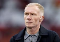 Paul Scholes responds with 3-word request after daughter wears Arsenal shirt during Manchester United game; she turns him down