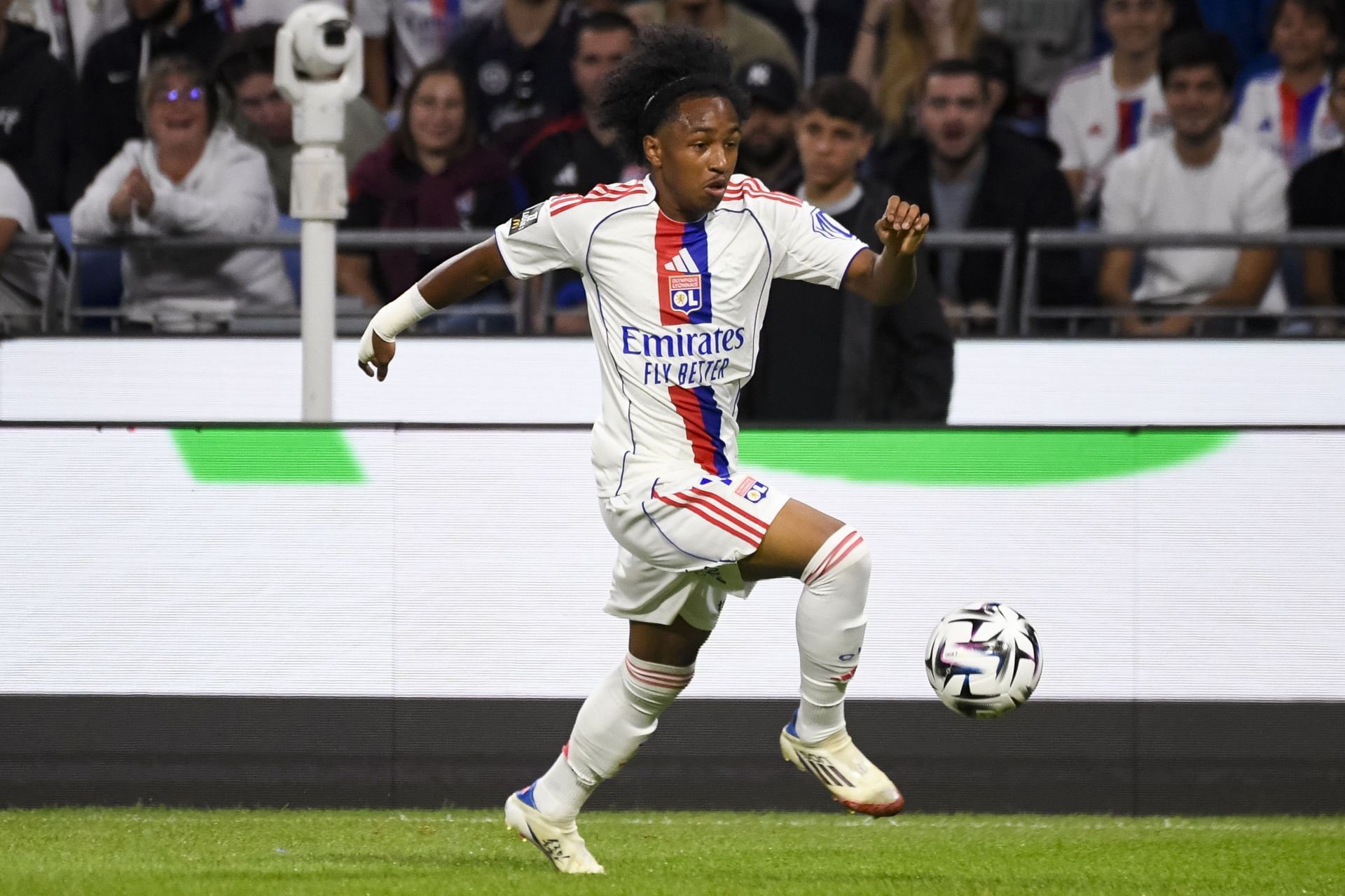 Olympique Lyonnais v FC Metz - Ligue 1 McDonald