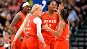 "My big baby! Deserved, earned" - Kelsey Mitchell gives heartfelt shoutout to $233,468 Fever teammate for massive career milestone
