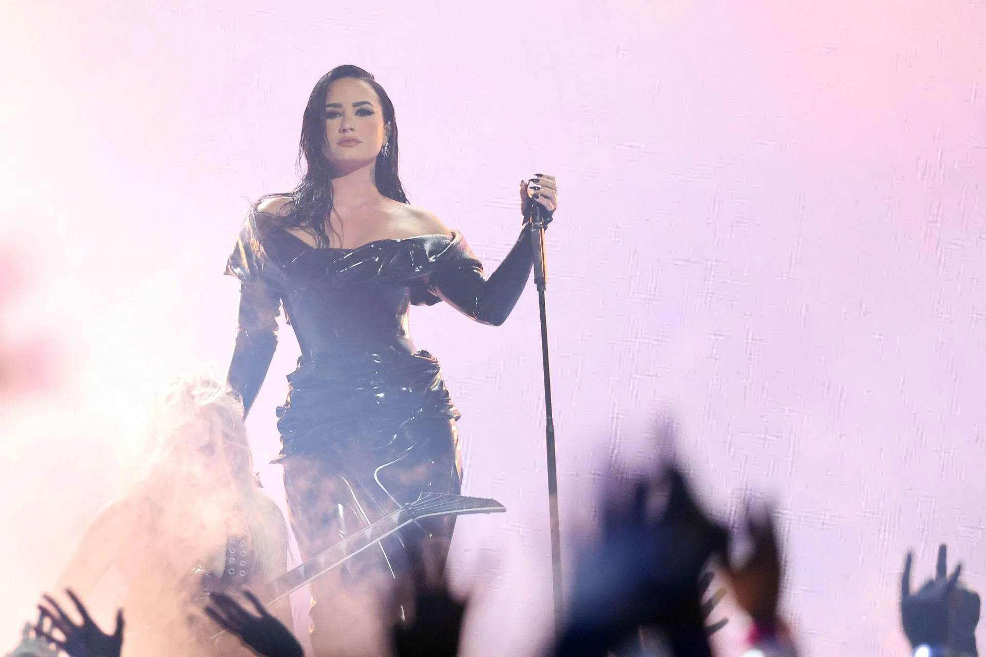 Demi Lovato at the 2023 MTV Video Music Awards (Image via Getty)