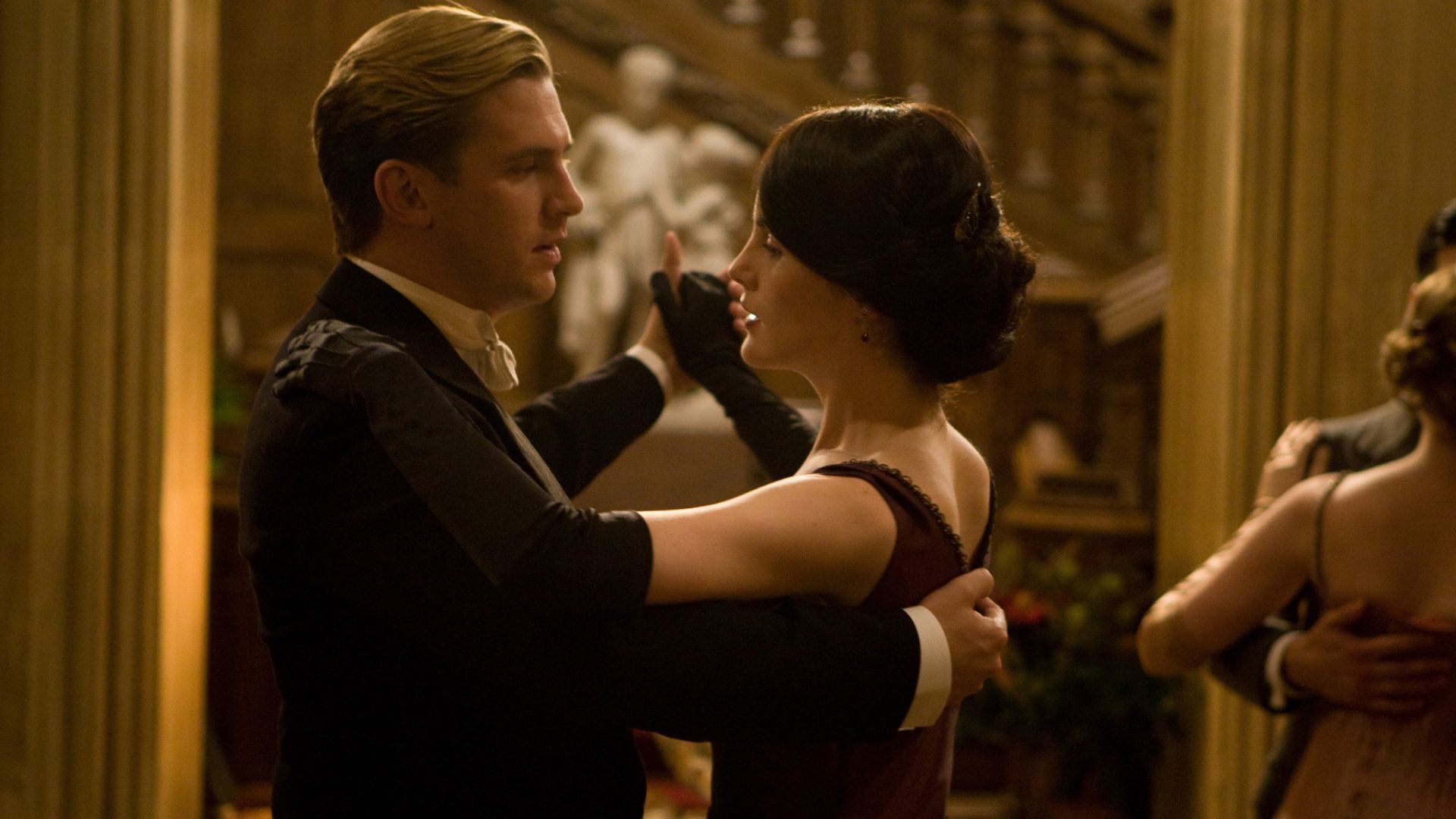 A still from Downton Abbey S2 Christmas Special (Image via Peacock)