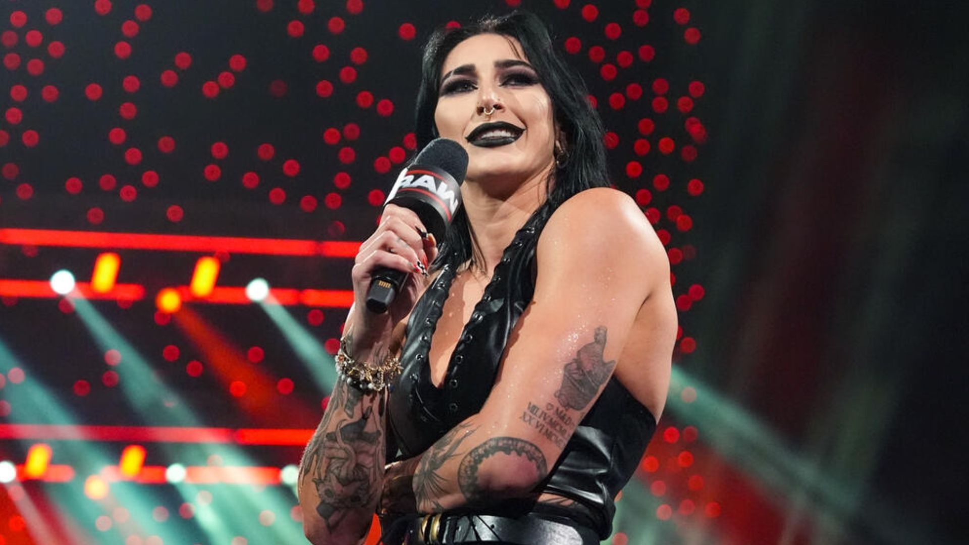 Ripley sent a hilarious message ahead of RAW. [Image credit: WWE.com]