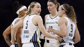 Paige Bueckers garners overwhelming support from $66,079 teammate in ROTY race
