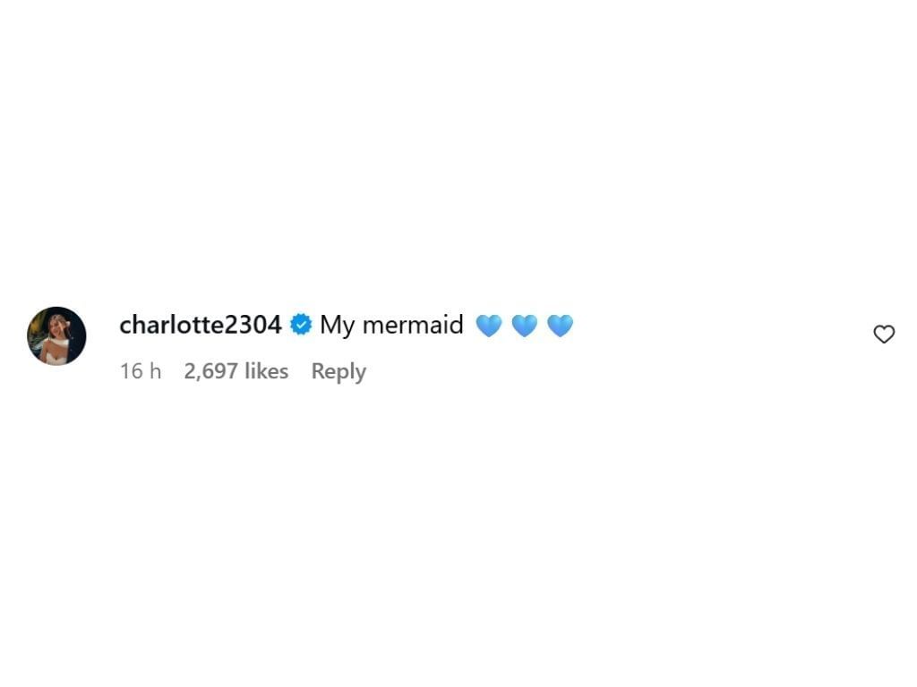 Comments under Alexandra Saint Mlex&#039;s post (@alexandrasaintmleux on Instagram)