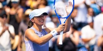 "Different petty level of complaining": Serena Williams' ex-coach supports Iga Swiatek after Lindsay Davenport's controversial Cincinnati Open comment