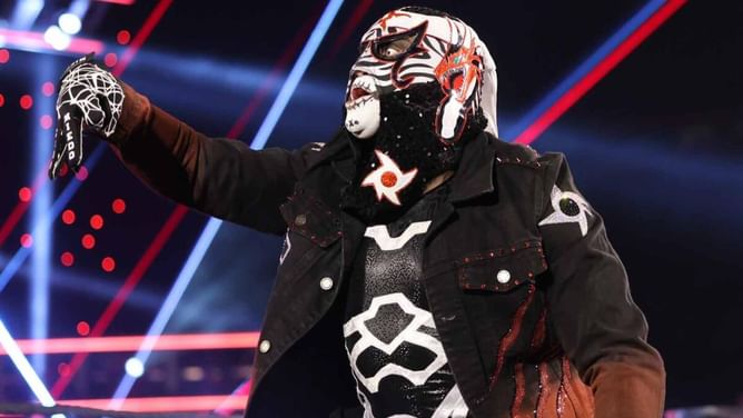 Penta’s WWE run sparks controversy after RAW, wrestling veteran exposes current creative: "Four weeks is a lot" (Exclusive)