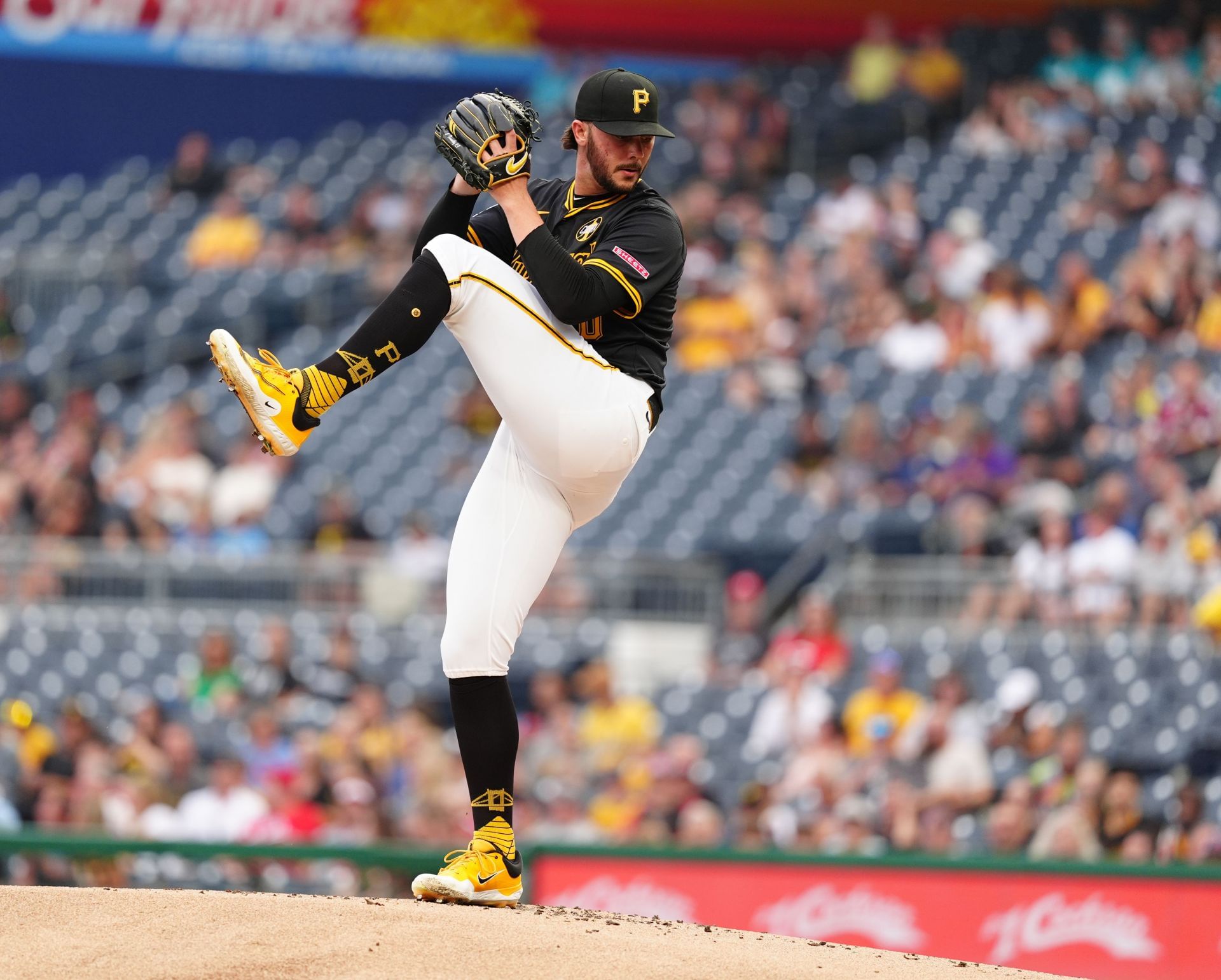 Skenes in action against the Cincinnati Reds - Source: Getty