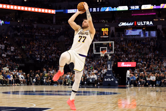"You can see the outline of a new Luka" - Luka Doncic's Slovenian teammate marvels at his emergence as a vocal leader after offseason transformation
