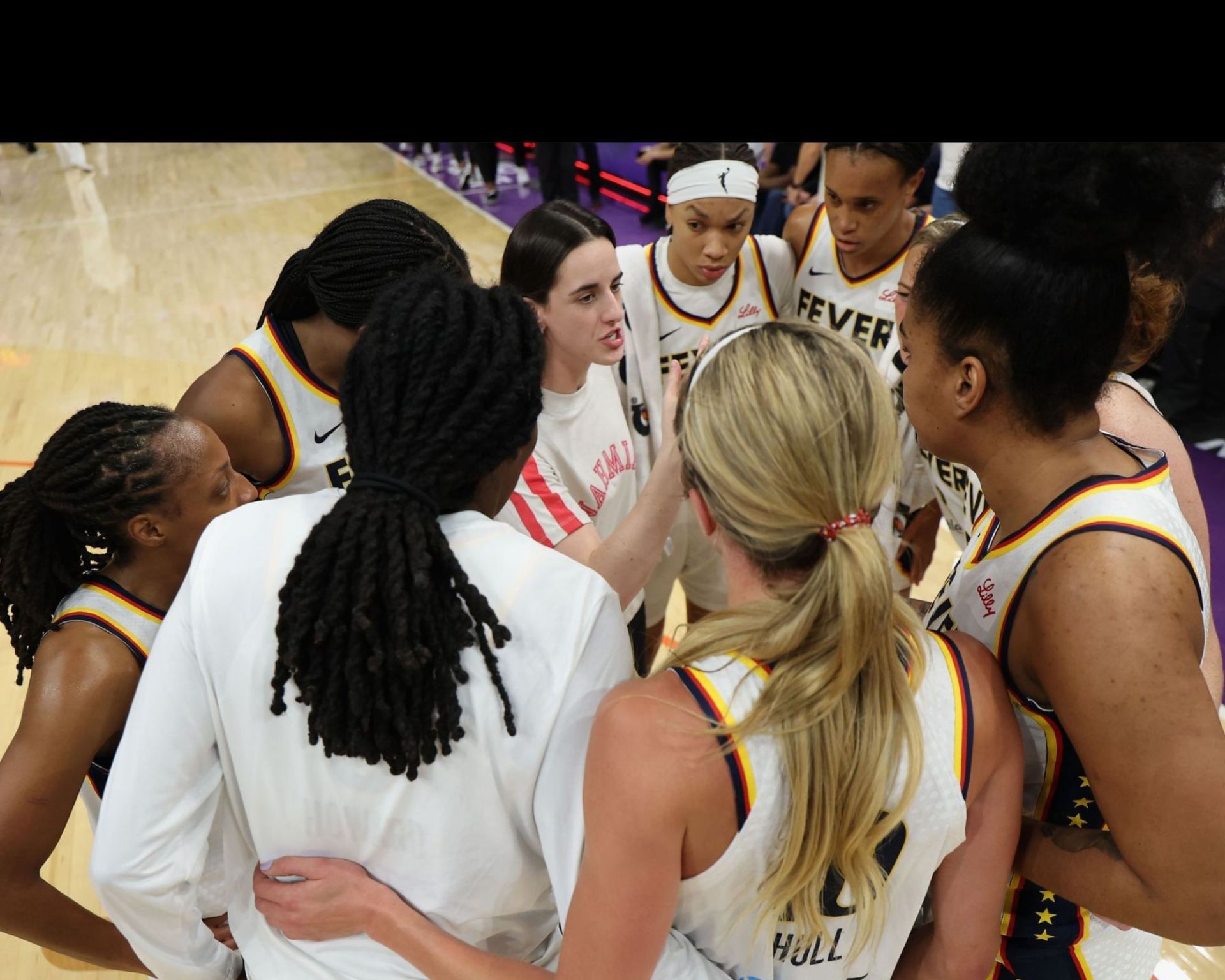 &quot;Our bench is stacked now&quot; - WNBA fans touched as Caitlin Clark and Fever stars honor Special Olympics athletes with symbolic contract signings (Image source: Getty)
