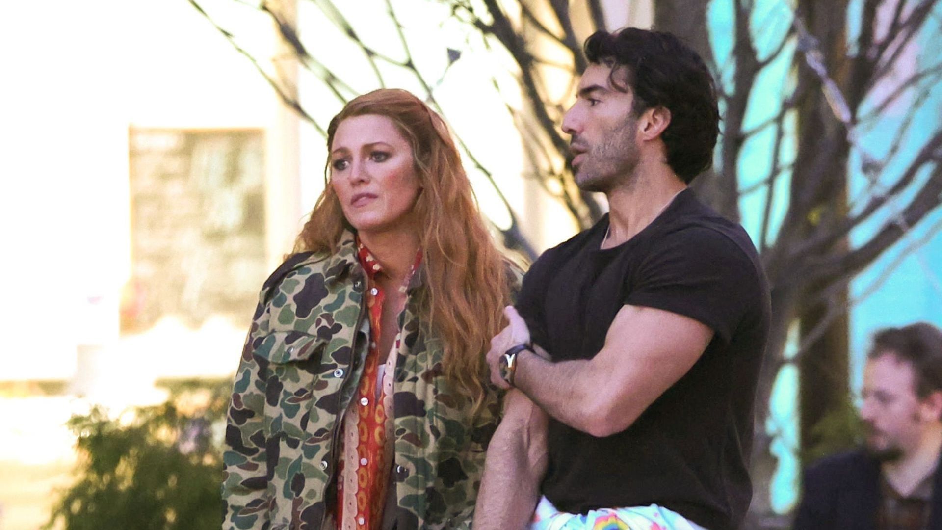 Blake Lively and Justin Baldoni are seen on the set of &quot;It Ends with Us&quot; on January 12, 2024 (Image via Getty)