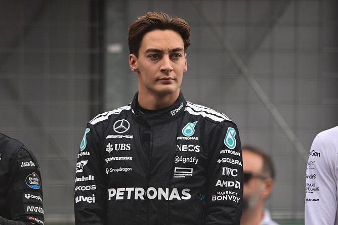George Russell seemingly changes tone when it comes to signing the Mercedes contract: "We’ll sit down when the time is right"