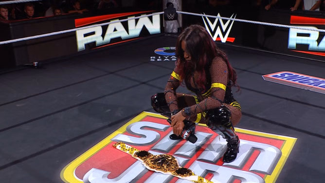 Breaking: Naomi Forced to Relinquish her Women's World Championship & Makes Huge Announcement on WWE RAW