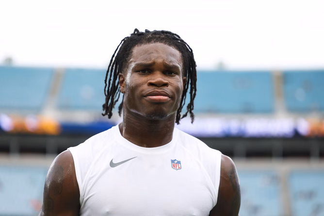 Travis Hunter injury: What happened to Jaguars' $46,650,000 rookie WR/CB?