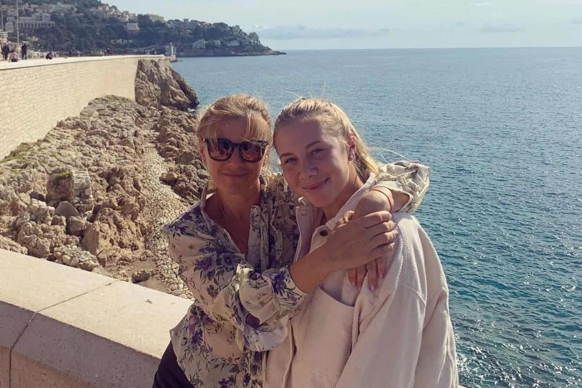 Amanda Anisimova and her mother, Olga Anisimova - Source: Instagram