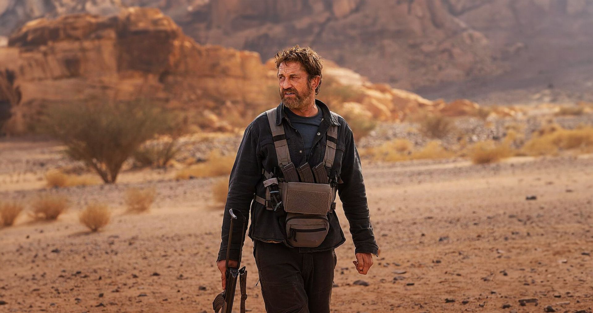 A still from Kandahar (Image via Netflix)