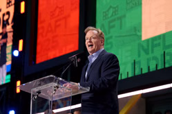 "That is a un-needed shot at LeBron James": Fans erupt as NFL commissioner causes stir with thinly veiled message at NBA