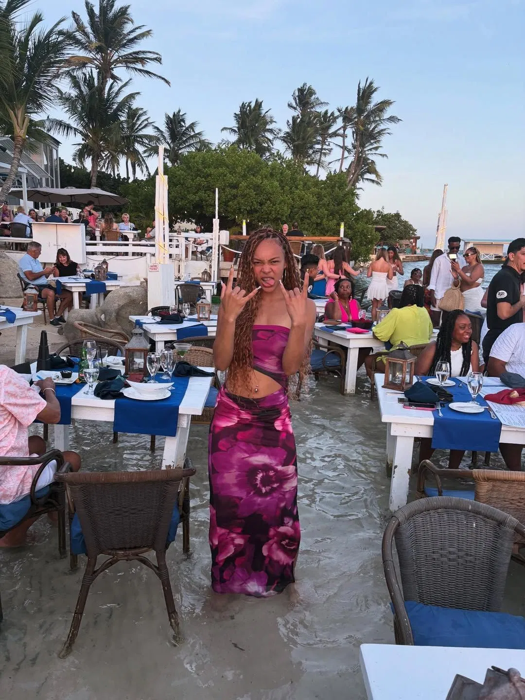 Notre Dame star Hannah Hidalgo shows her vacay style in latest IG dump (Image via Instagram @hannah.hidalgo3)