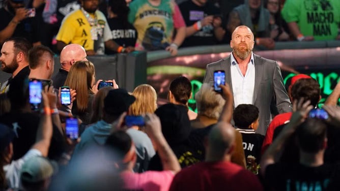 Triple H to be forced to take WWE title off major star due to real-life situation? Chances explored