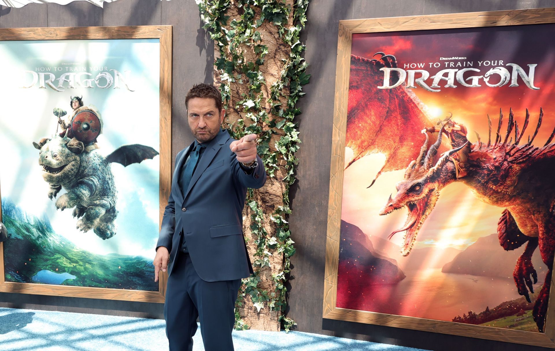 Gerard Butler at the Universal Pictures Presents Los Angeles Premiere Of DreamWorks &quot;How To Train Your Dragon&quot; (Image via Getty)