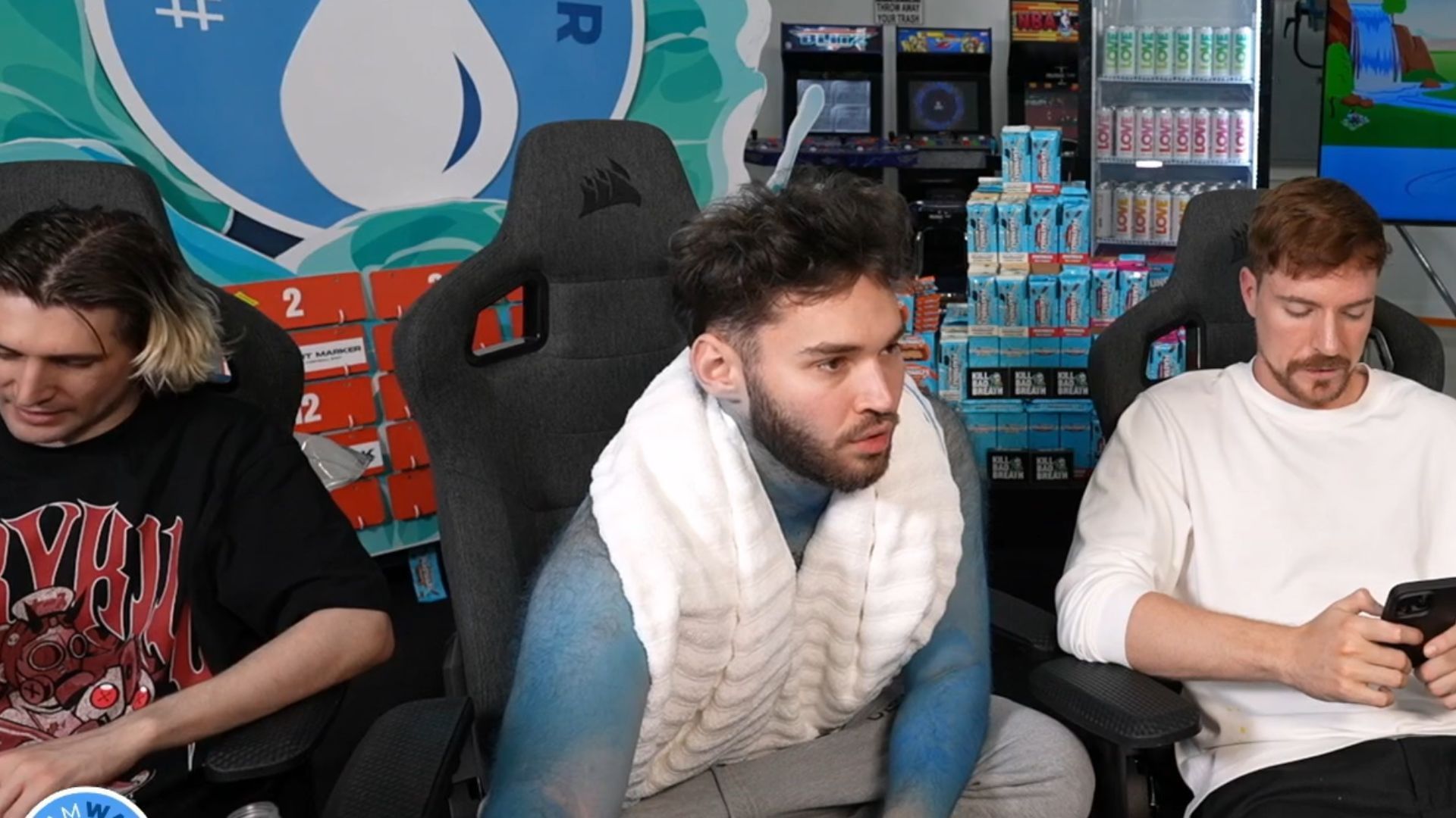 MrBeast recently addressed the critique surrounding Kai Cenat following him mentioning a streamer who was unwilling to participate in his TeamWater Kick livestream (Image via MrBeast/Kick)