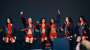 "That is how you slay a performance"- Fans react to KATSEYE's 2025 Lollapalooza Debut dance break attracting highest daytime crowd with 85K attendees
