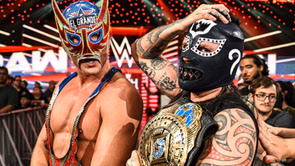 WWE made a mistake with El Grande Americano on RAW this week, according to wrestling veteran (Exclusive)