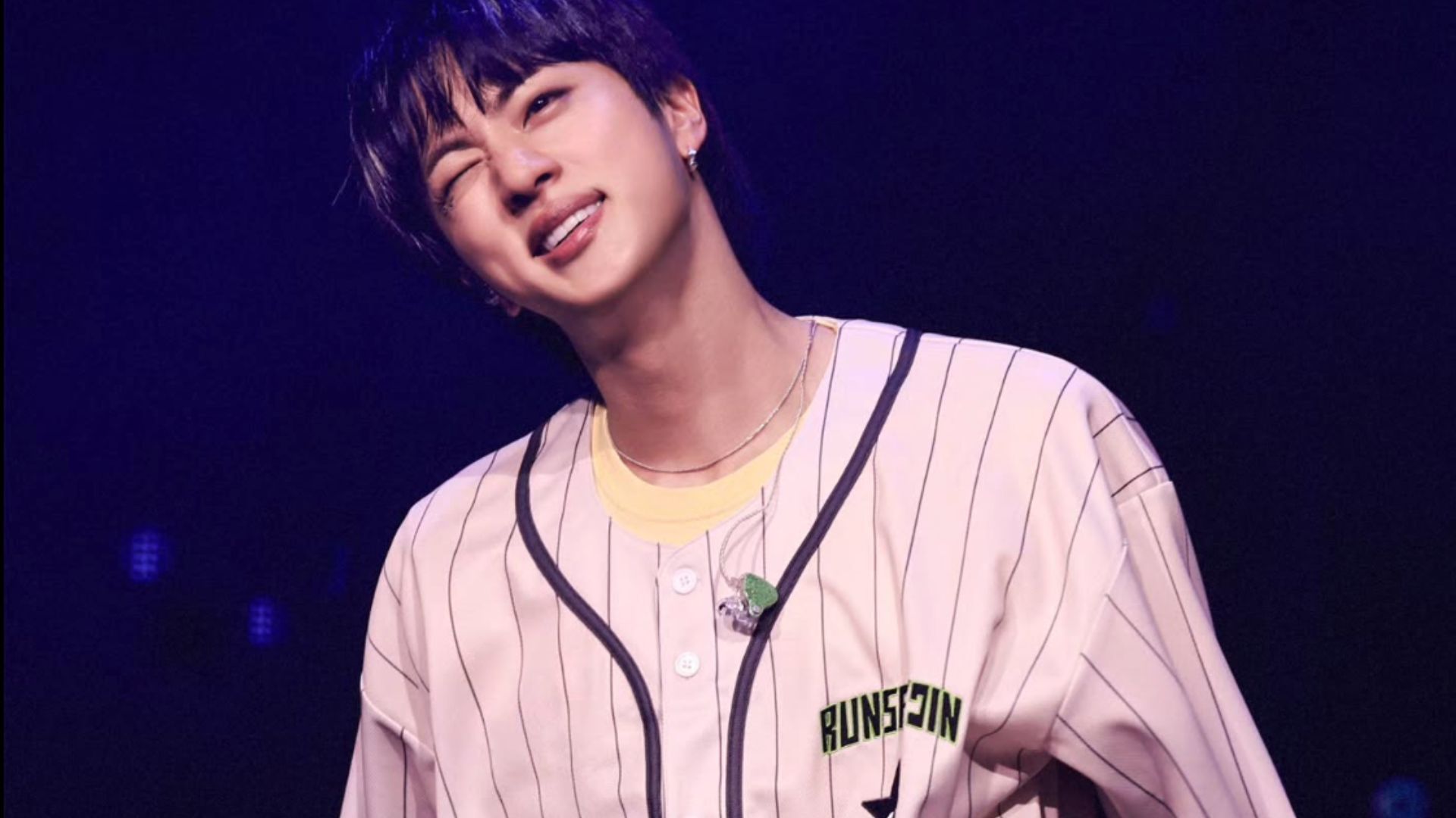 "SOLD OUT KING": Fans celebrate as BTS' Jin makes history as the first Asian artist with the largest audience ever at the US Arena Honda Center