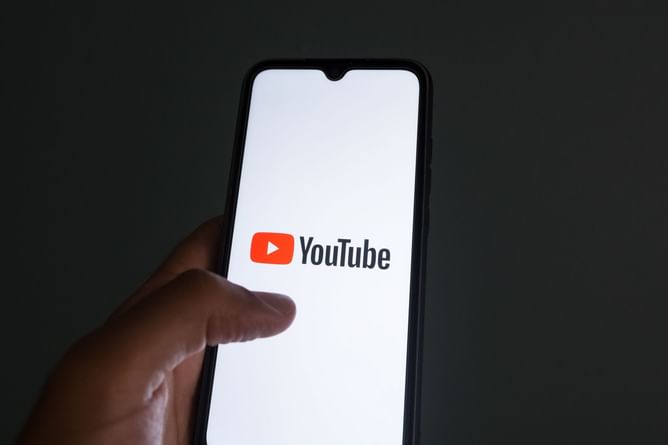YouTube to reportedly begin rolling out AI age verification, and netizens are not happy