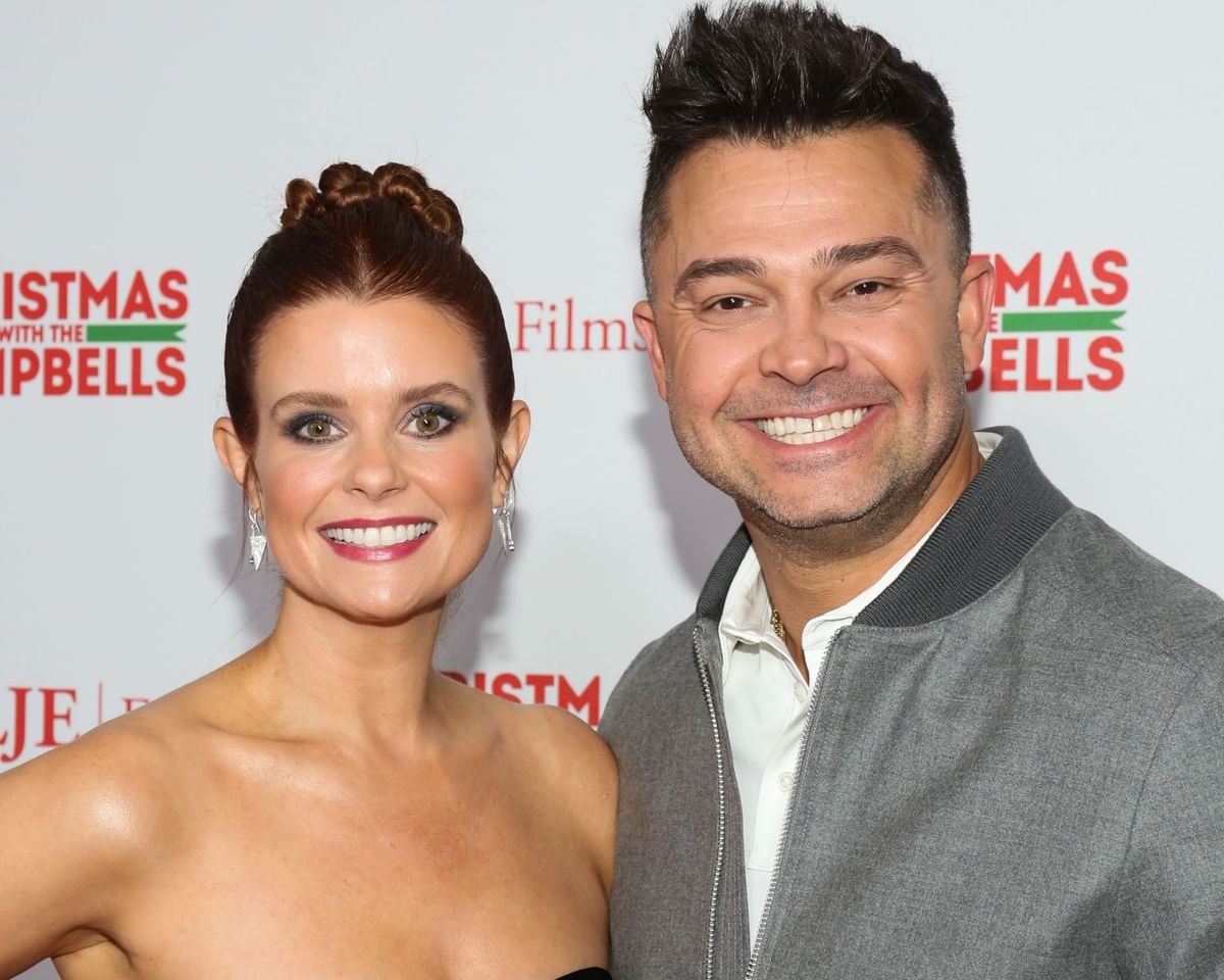 "I asked, begged, and prayed for a sign" - Nick Swisher's wife JoAnna Garcia opens up on finding "comfort" in a difficult time