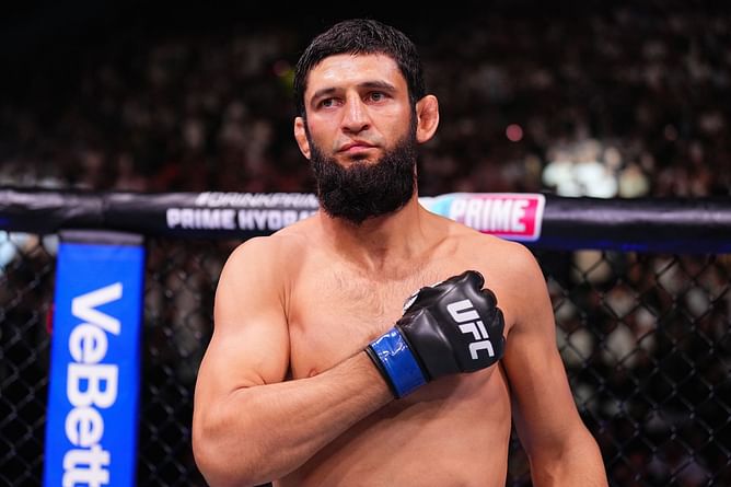 Khamzat Chimaev gets honest about potentially becoming three-division champion ahead of Dricus du Plessis fight