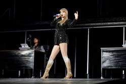 "Tayriana is ALIVE & WELL!" - Fans react to Taylor Swift reportedly liking tweet manifesting her collaboration with Ariana Grande