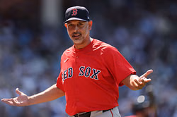 "Of all teams, it’s the Astros" - Fans roast Houston for stirring trouble over Alex Cora’s Red Sox's alleged sign stealing