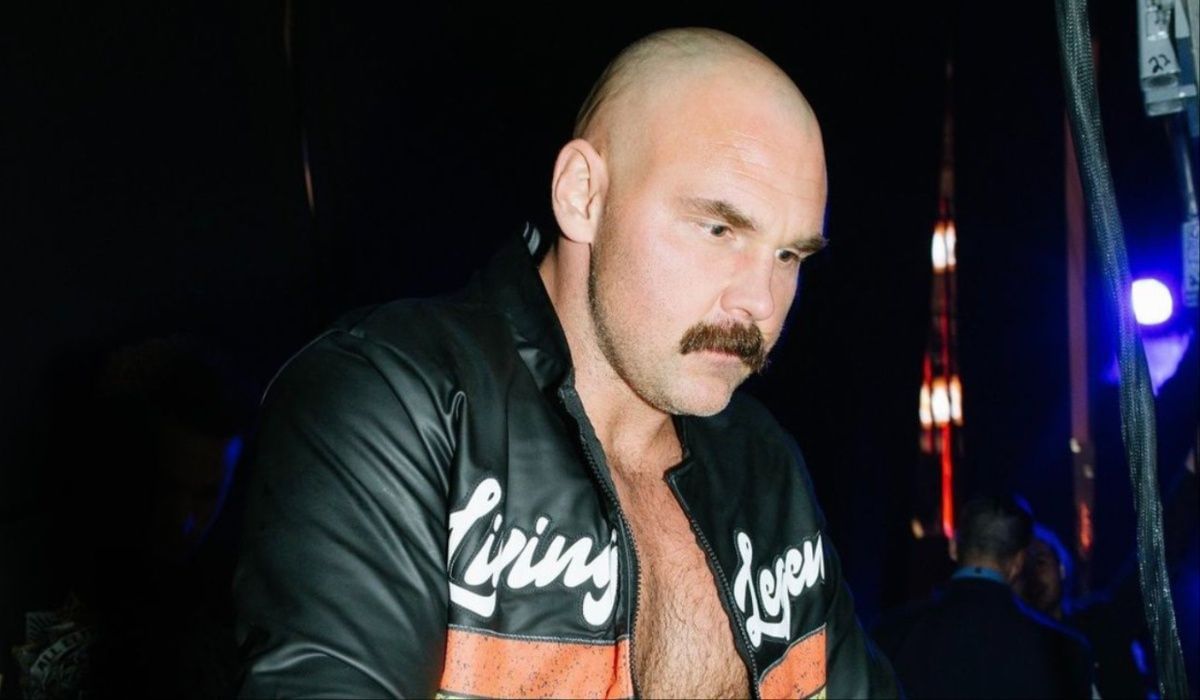 Dax Harwood is part of one of the most popular tag teams. (Image via Dax