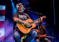 Aaron Lewis (Image via Getty Images)