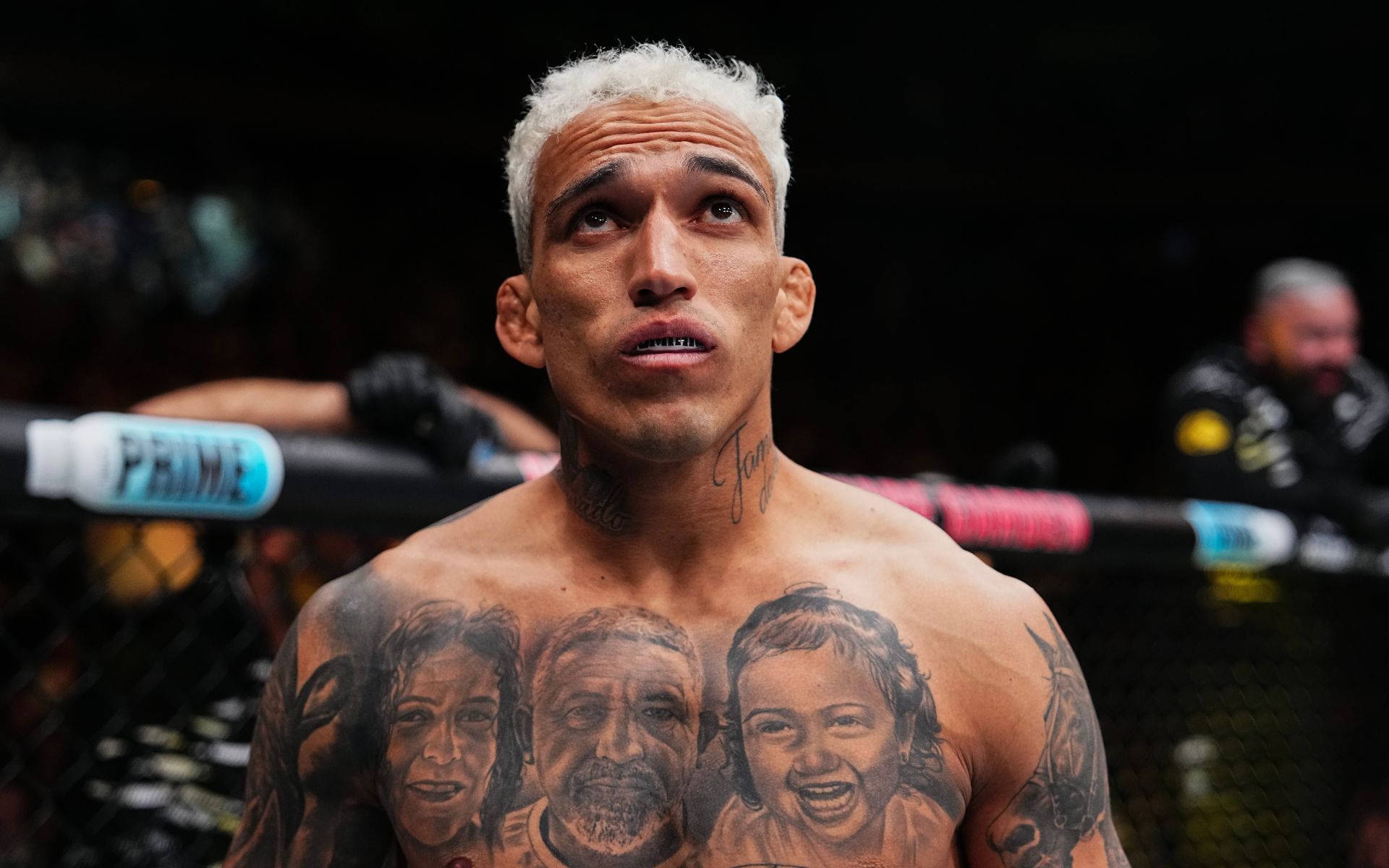 Charles Oliveira talks about fellow lightweights. [Image courtesy: Getty]