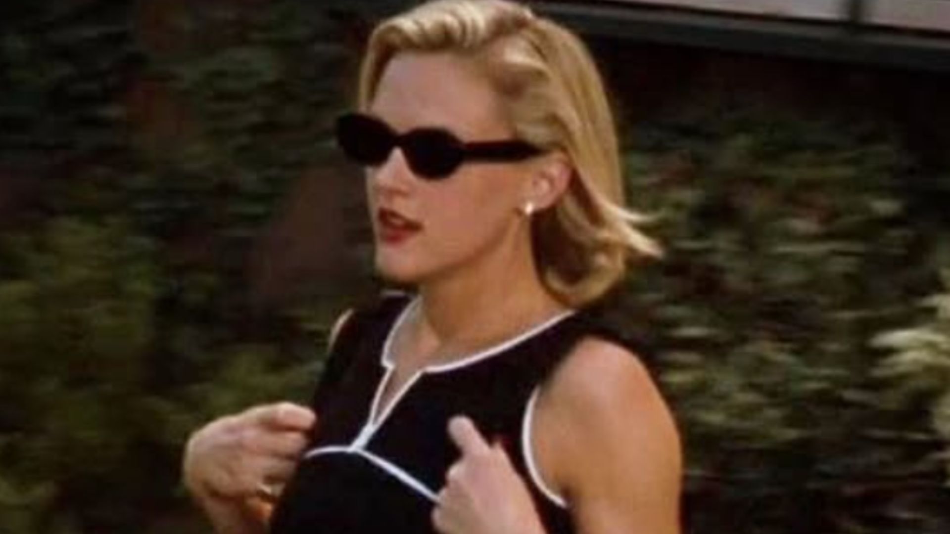 Elaine Hendrix (Image via Instagram/@elaine4animals)
