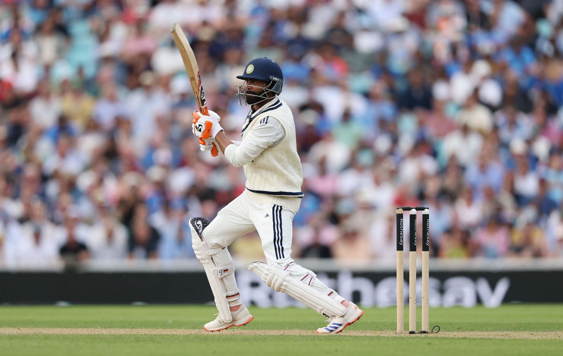 Ravindra Jadeja scored a responsible half-centiry on Day 3 of the Oval Test. [P/C: Getty]