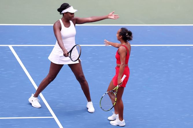 Venus Williams gives Leylah Fernandez the 'biggest compliment' with Serena Williams remark after US Open doubles win