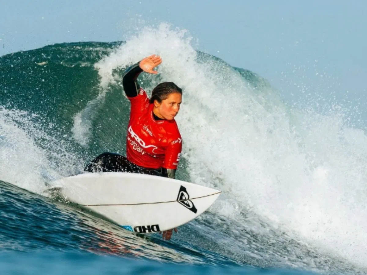 Kika Veselko on Surf Girls: International (Image via Instagram/@togethxr)