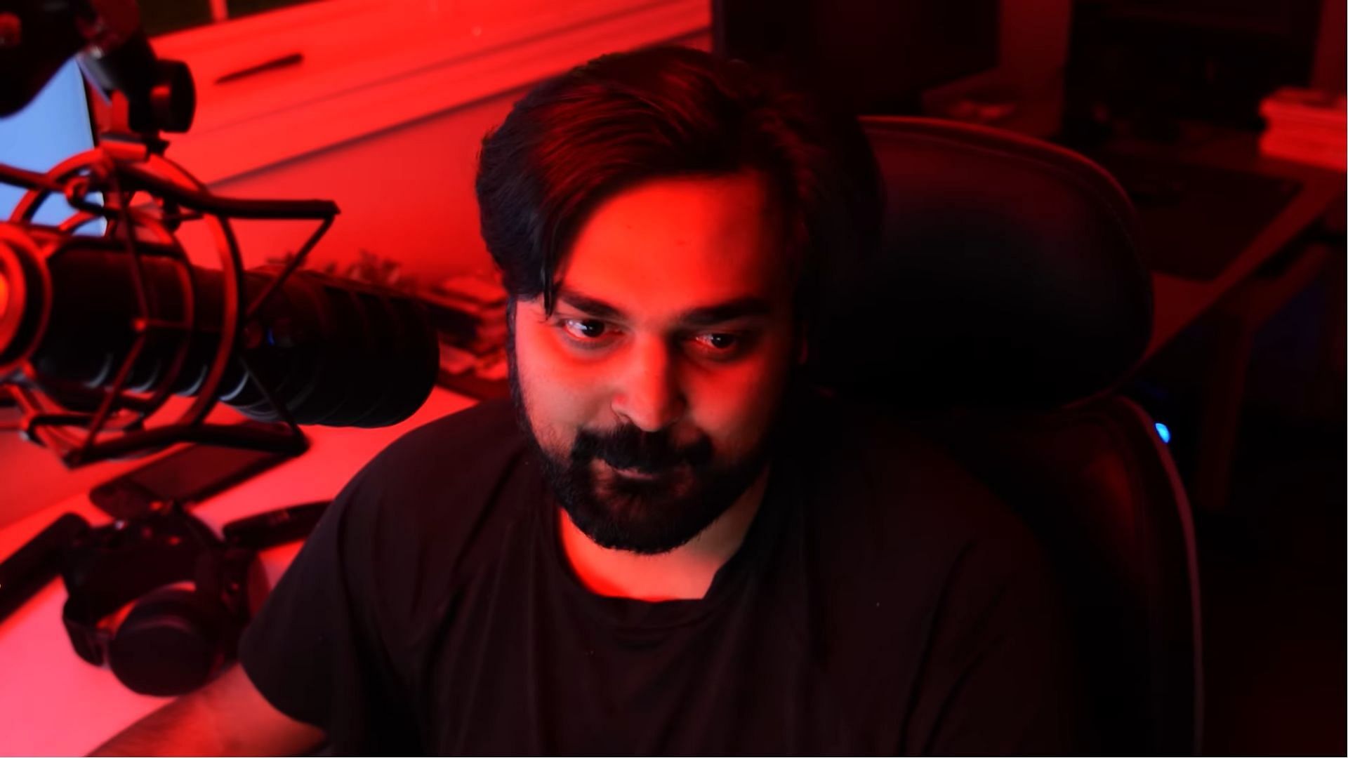 Mutahar has responded to the recent allegations being levied against him online (Image via SomeOrdinaryGamers/YouTube)